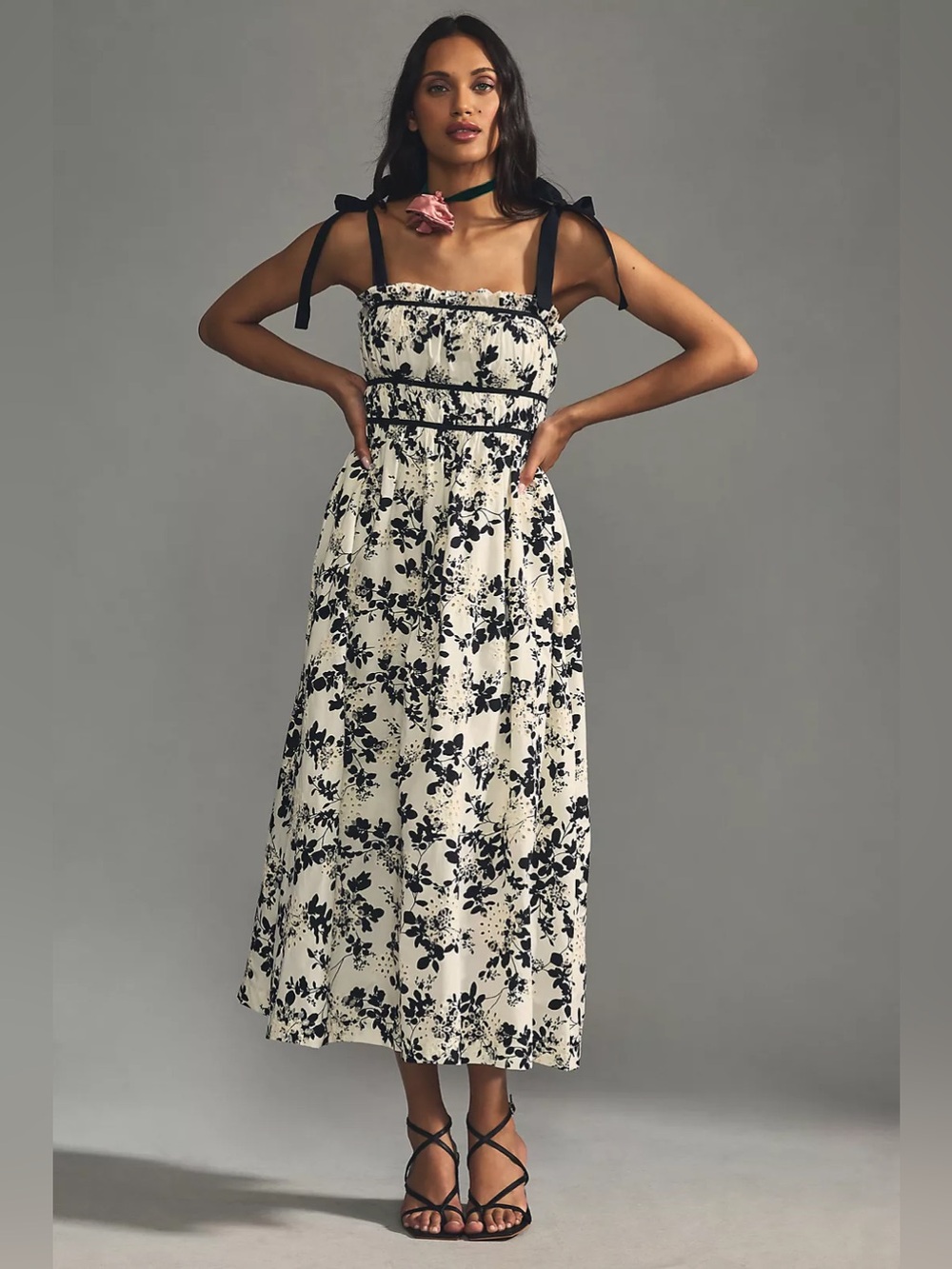 En Saison Black & White Floral Tie Strap Midi Dress Size M Cottagecore